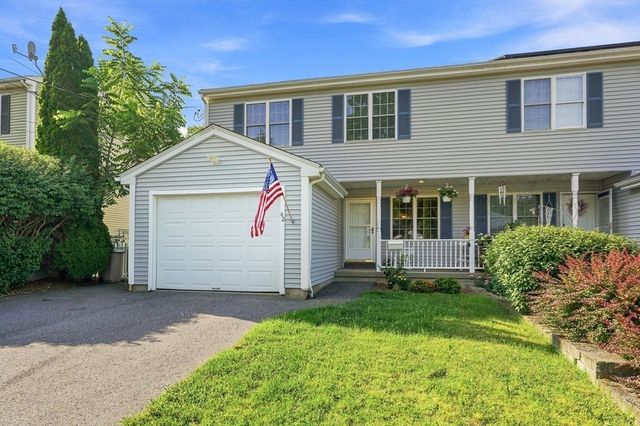 42 Castine St A, Worcester, MA 01606