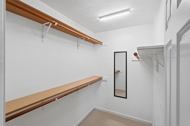 42 Castine St A, Worcester, MA 01606