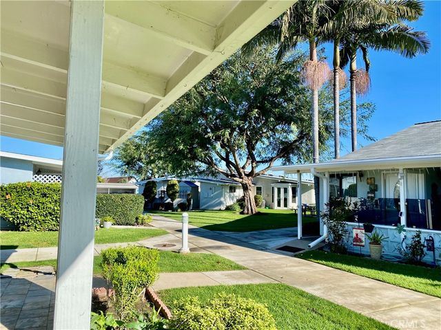 13840 Canoe Brook Dr., M3-6G, Seal Beach, CA 90740