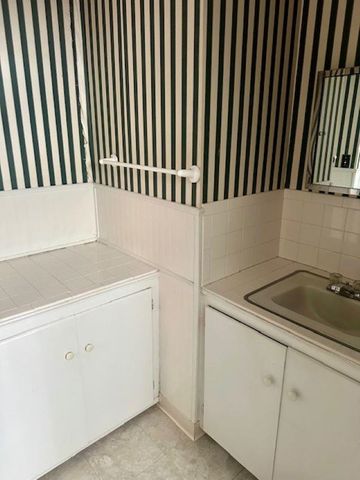 1125 10th Street, Huntington, WV 25701