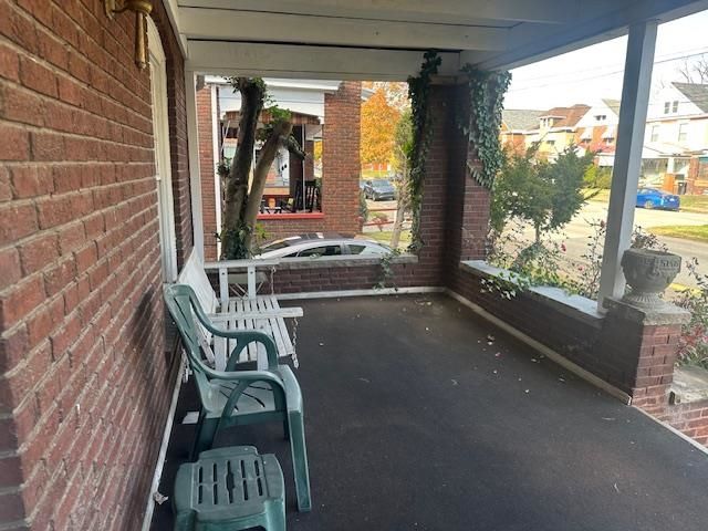 1125 10th Street, Huntington, WV 25701