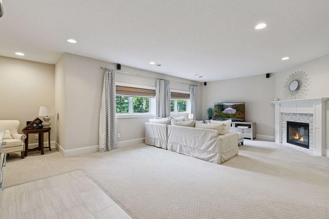 6473 Merrimac Lane N, Maple Grove, MN 55311