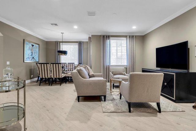 2857 Kinsington Circle 17-4, Fort Lauderdale, FL 33332