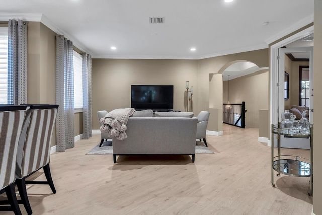 2857 Kinsington Circle 17-4, Fort Lauderdale, FL 33332