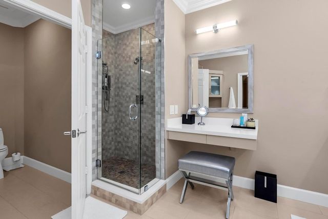 2857 Kinsington Circle 17-4, Fort Lauderdale, FL 33332