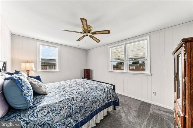 311 LAUREL RD, Sharon Hill, PA 19079