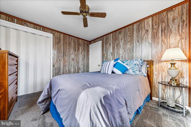 311 LAUREL RD, Sharon Hill, PA 19079