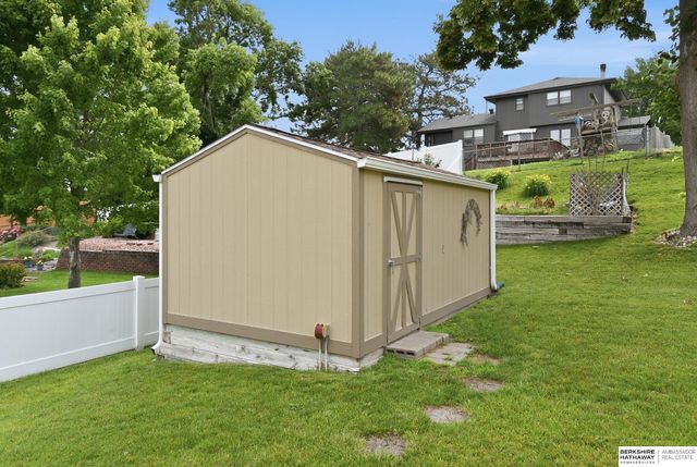6241 S 74th Street, Ralston, NE 68127