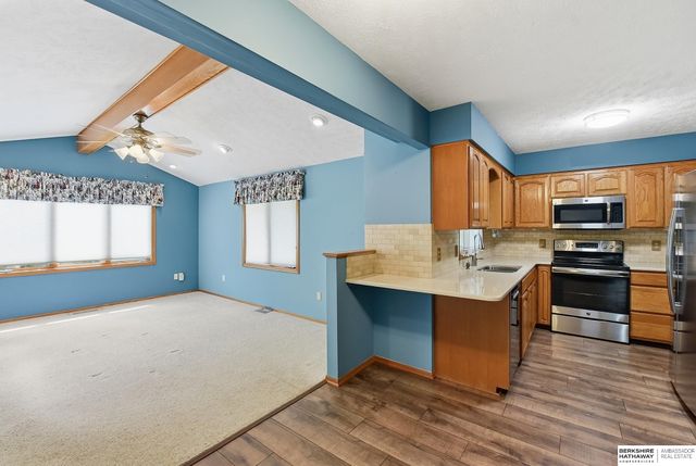 6241 S 74th Street, Ralston, NE 68127