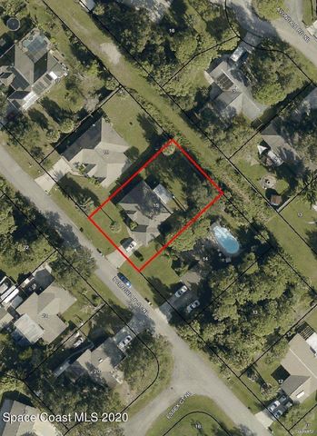 599 Evergreen Street NE, Palm Bay, FL 32907