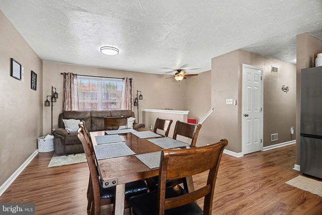 405 STEVEN DR, York, PA 17406