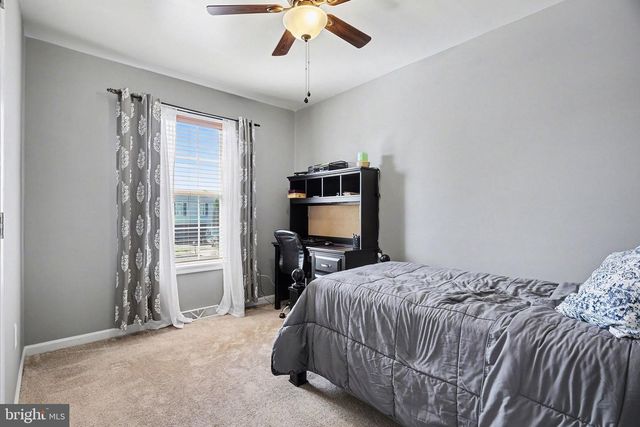 405 STEVEN DR, York, PA 17406