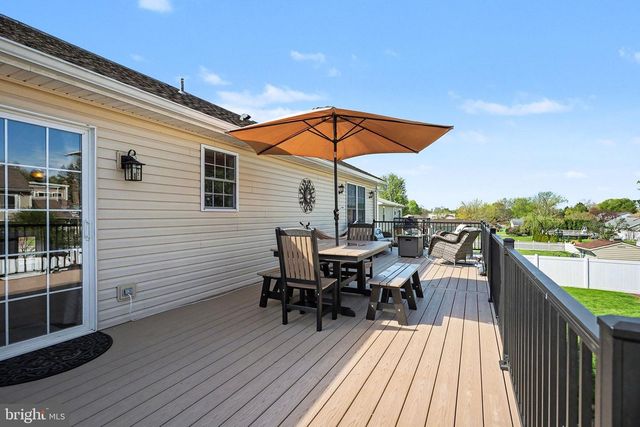 405 STEVEN DR, York, PA 17406