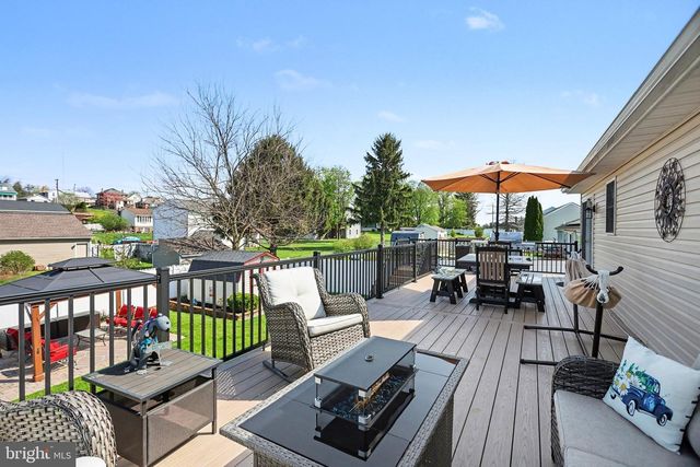 405 STEVEN DR, York, PA 17406