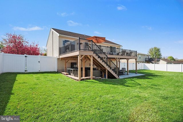 405 STEVEN DR, York, PA 17406
