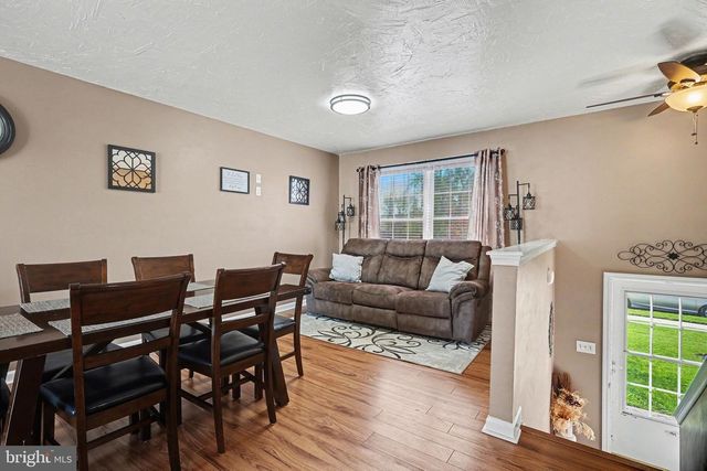 405 STEVEN DR, York, PA 17406