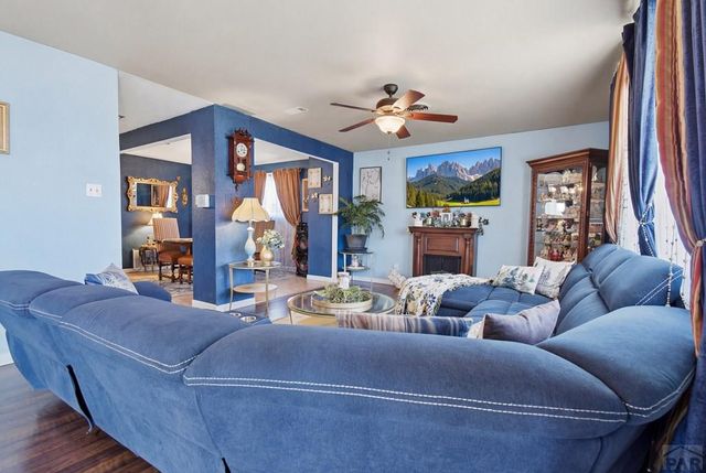 1729 E 16th St, Pueblo, CO 81001