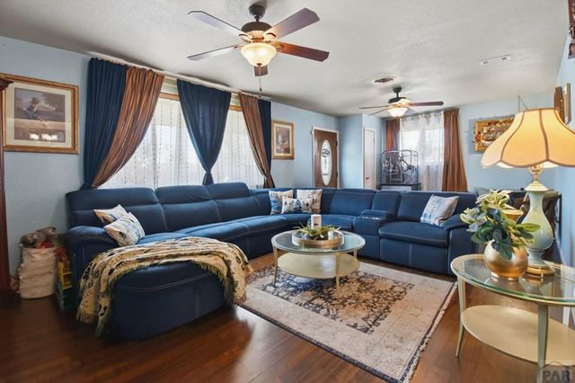 1729 E 16th St, Pueblo, CO 81001