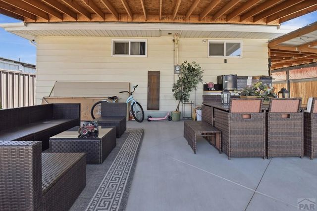 1729 E 16th St, Pueblo, CO 81001