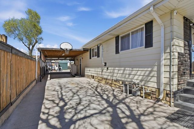 1729 E 16th St, Pueblo, CO 81001