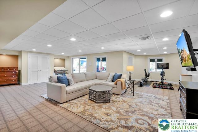 4481 Linda Lane, Upper Milford Twp, PA 18049