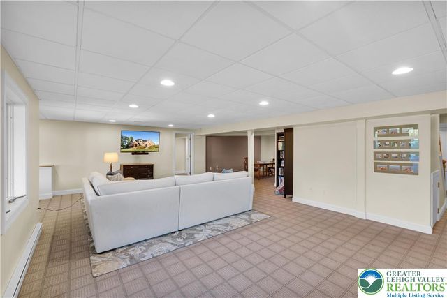 4481 Linda Lane, Upper Milford Twp, PA 18049