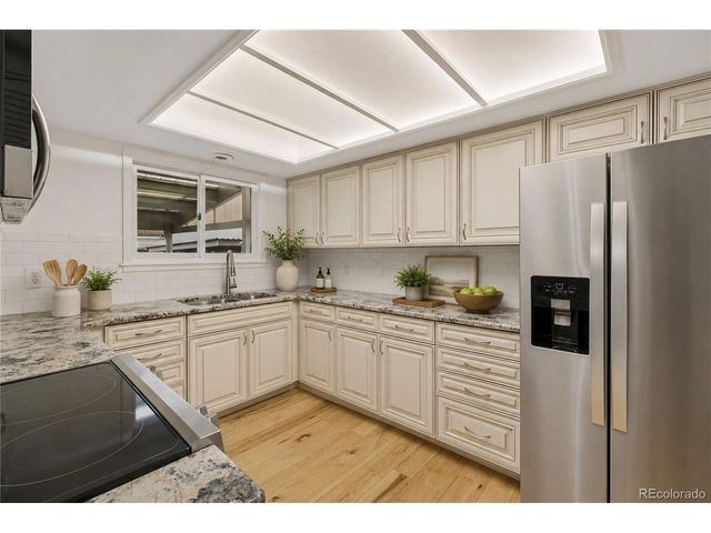 9024 E Mansfield Ave, Denver, CO 80237