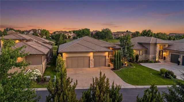 5917 W 137th Street, Overland Park, KS 66223
