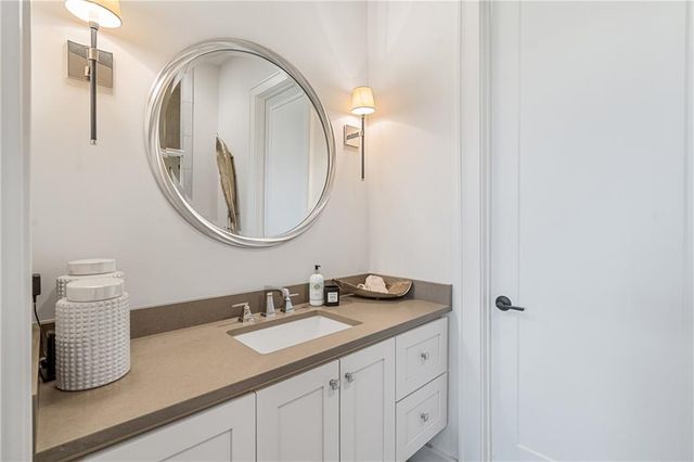 5917 W 137th Street, Overland Park, KS 66223
