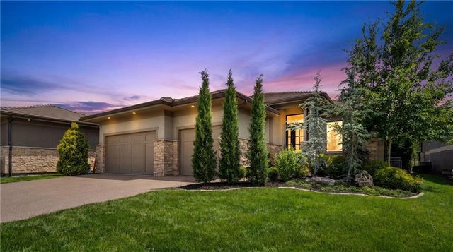 5917 W 137th Street, Overland Park, KS 66223