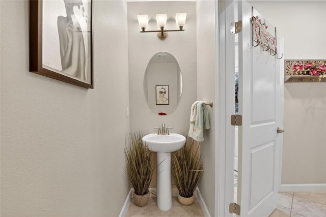 16909 APRIL PLUSH DRIVE, Wimauma, FL 33598