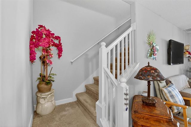 16909 APRIL PLUSH DRIVE, Wimauma, FL 33598