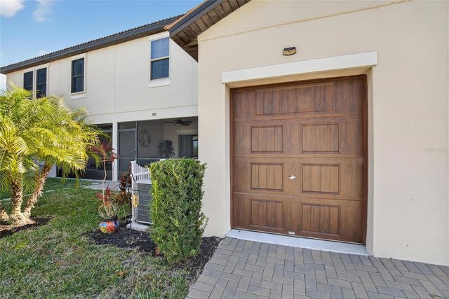 16909 APRIL PLUSH DRIVE, Wimauma, FL 33598