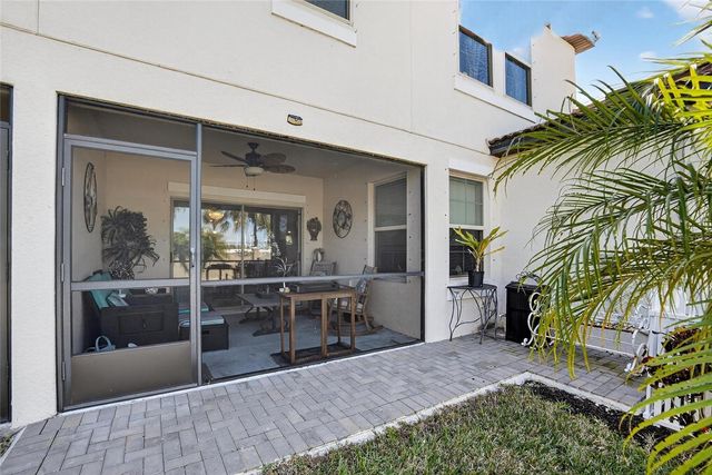 16909 APRIL PLUSH DRIVE, Wimauma, FL 33598