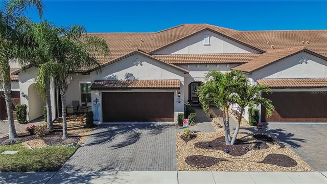 16909 APRIL PLUSH DRIVE, Wimauma, FL 33598