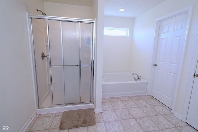 3832 Boundary Bay Drive, Indianapolis, IN 46217