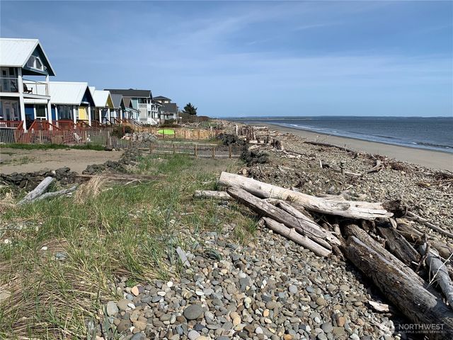 265 Marine View Drive SE, Ocean Shores, WA 98569
