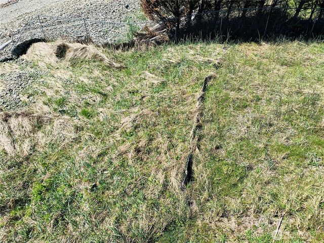 265 Marine View Drive SE, Ocean Shores, WA 98569