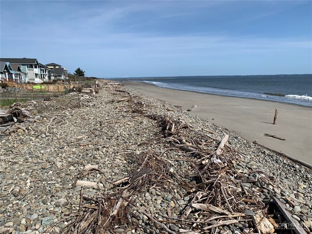 265 Marine View Drive SE, Ocean Shores, WA 98569