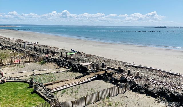 265 Marine View Drive SE, Ocean Shores, WA 98569