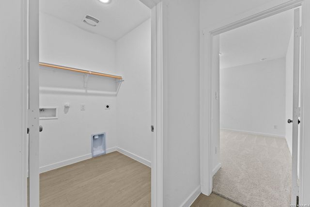 2307 Fort Davis Pass, Marion, TX 78124