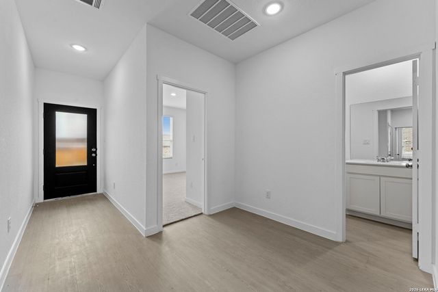 2307 Fort Davis Pass, Marion, TX 78124