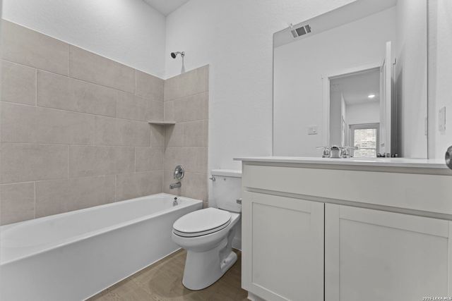 2307 Fort Davis Pass, Marion, TX 78124