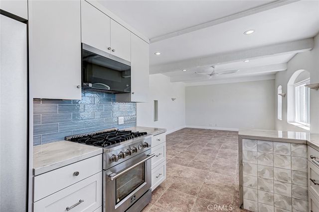 3305 Highland Avenue, Manhattan Beach, CA 90266