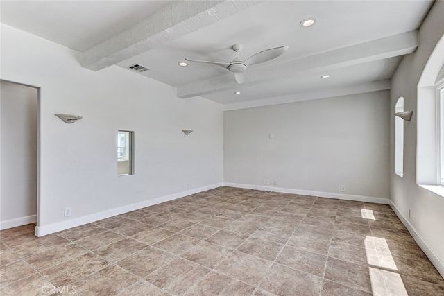 3305 Highland Avenue, Manhattan Beach, CA 90266