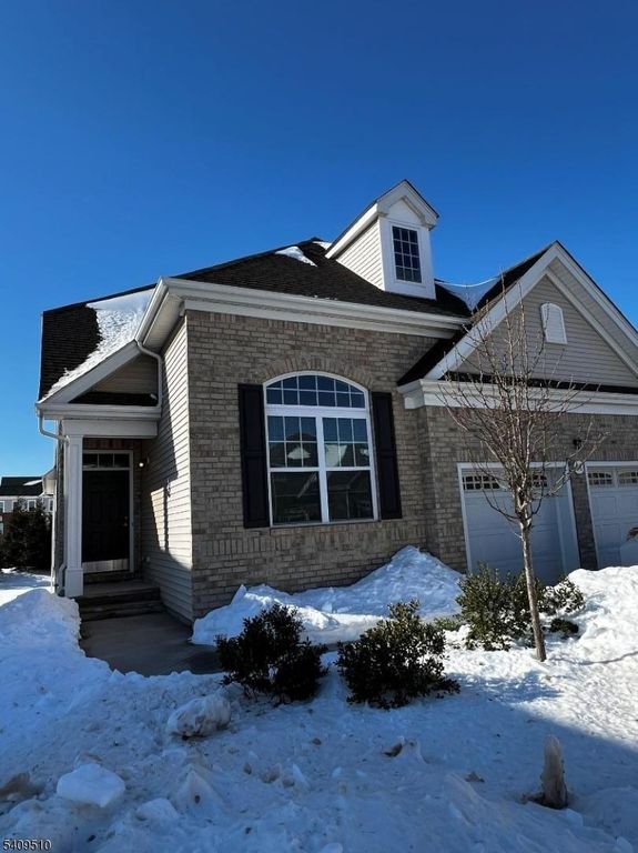 84 Norton Rd, Hillsborough Twp., NJ 08844