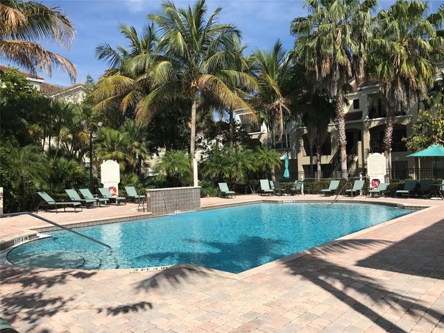 5800 W Sample Road 305, Coral Springs, FL 33067