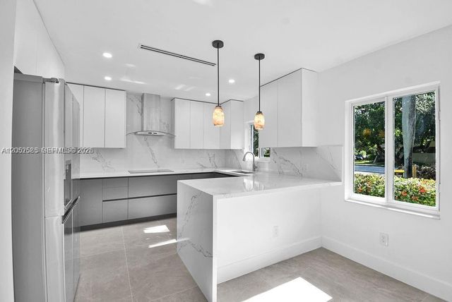 7902 SW 67th Avenue 0, South Miami, FL 33143
