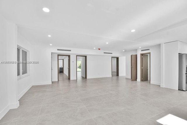 7902 SW 67th Avenue 0, South Miami, FL 33143