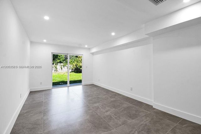 7902 SW 67th Avenue 0, South Miami, FL 33143